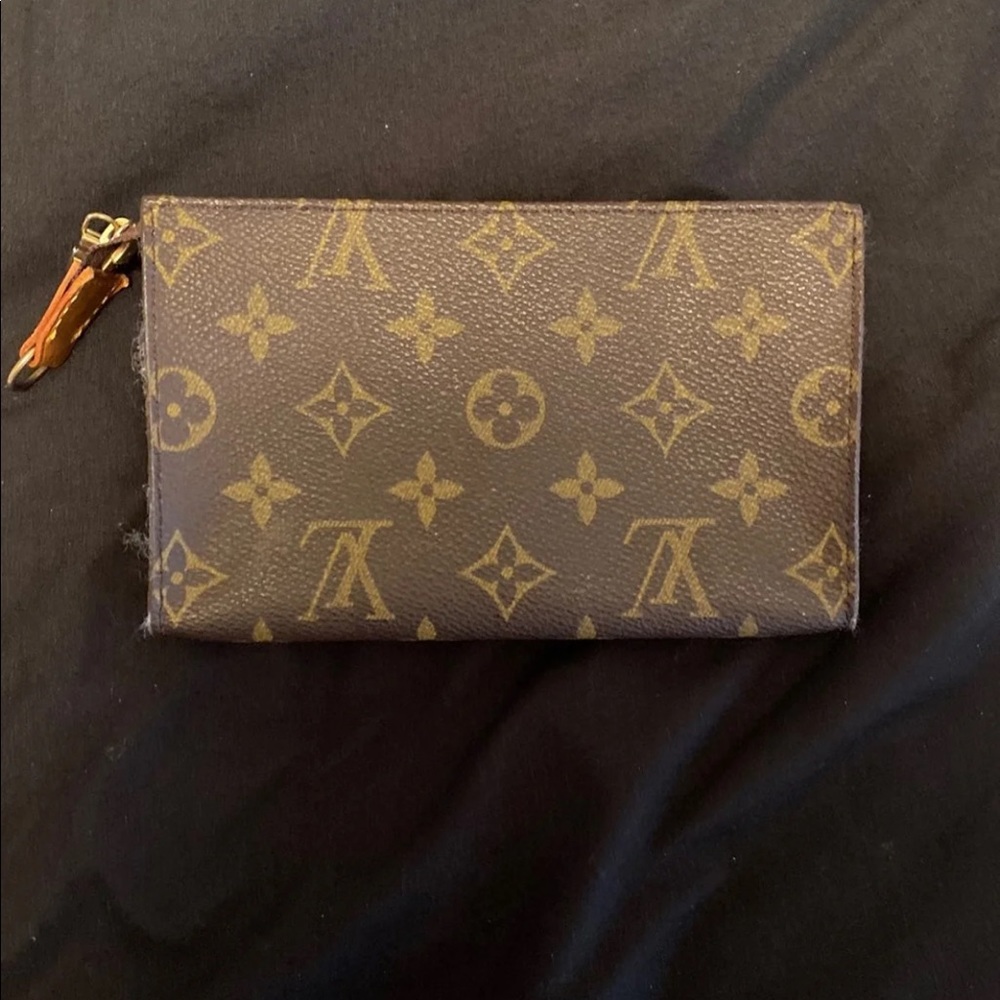 Louis Vuitton Pouch